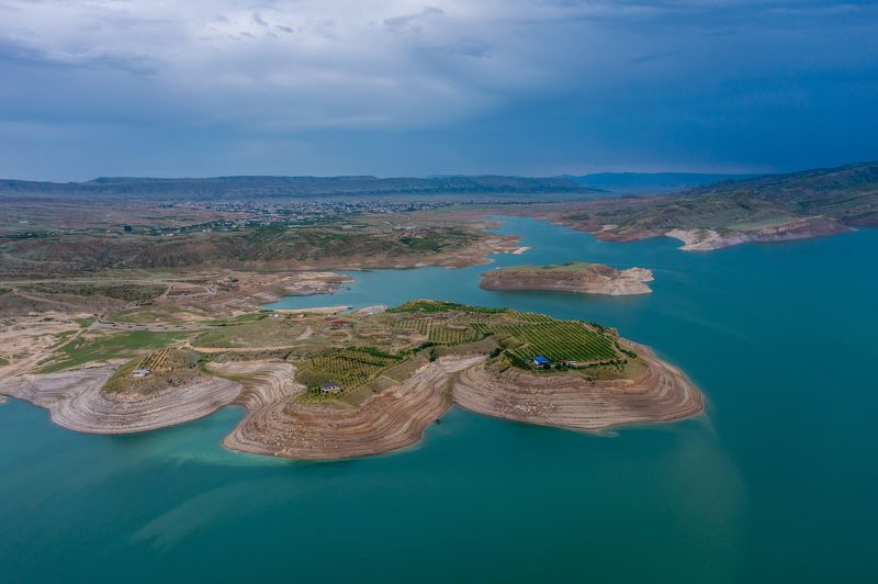 чиркейское водохранилище, дагестан Чиркейские садыphoto preview