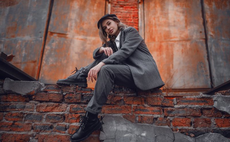 девушка, портрет, улица, костюм, Виктория фото превью