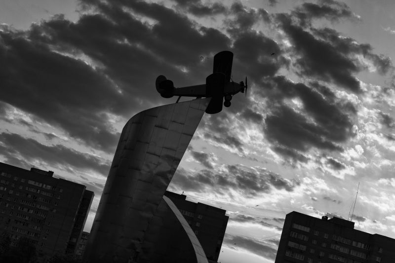 Мытищи, памятник По-2 Мне бы в небо... v2photo preview