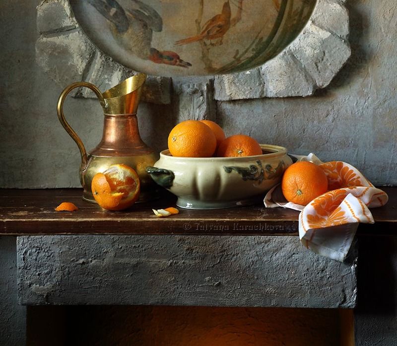 натюрморт, апельсины, камин, полка, кувшин Полка над очагомphoto preview