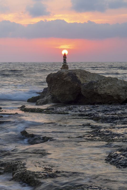 Закат в мореphoto preview