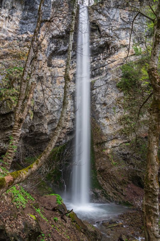 waterfall landscapes nature vertical Suvcharsko waterfallphoto preview