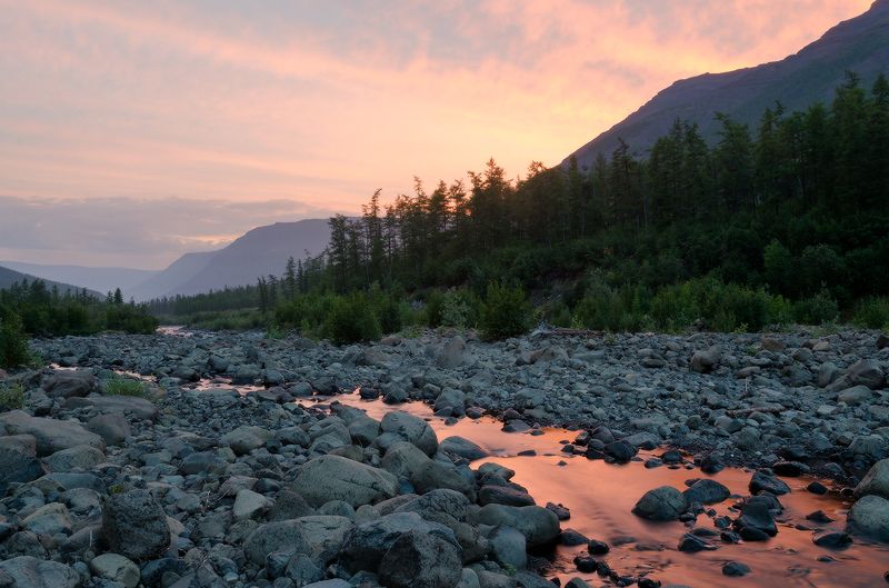 плато Путорана, р. Хойси endless sunsetphoto preview