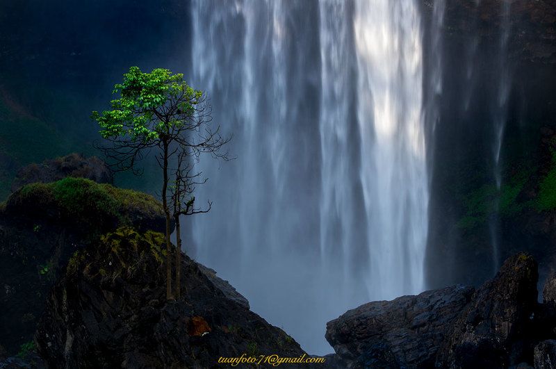 Waterfallphoto preview