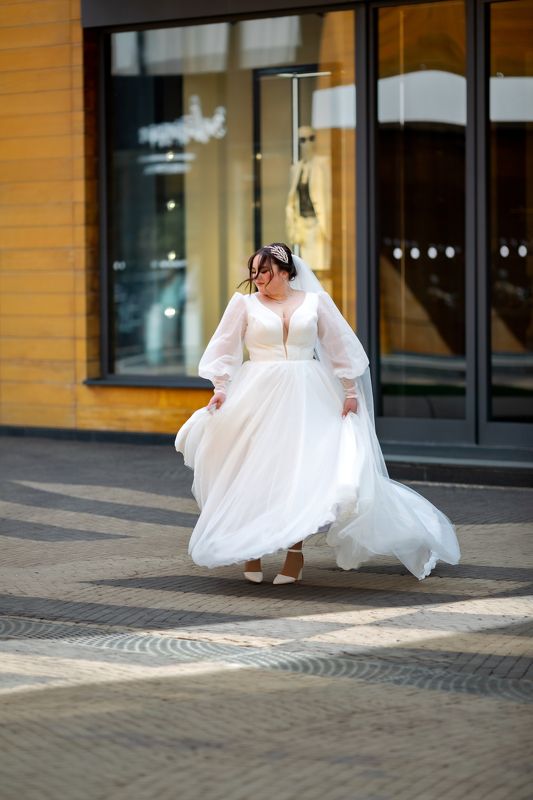 свадьба, семья, невеста, жених, портре,т платье, женский портрет, прогулка Александраphoto preview