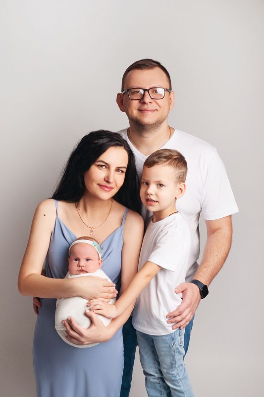 newborn, family, baby, love, familyphoto, newbornphoto, babynewborn, newbornphotography, maternity, семейное фото, девочка, ньюборн, новорождённый, семейный потрет, студийный портрет, семья, малышка  фото превью