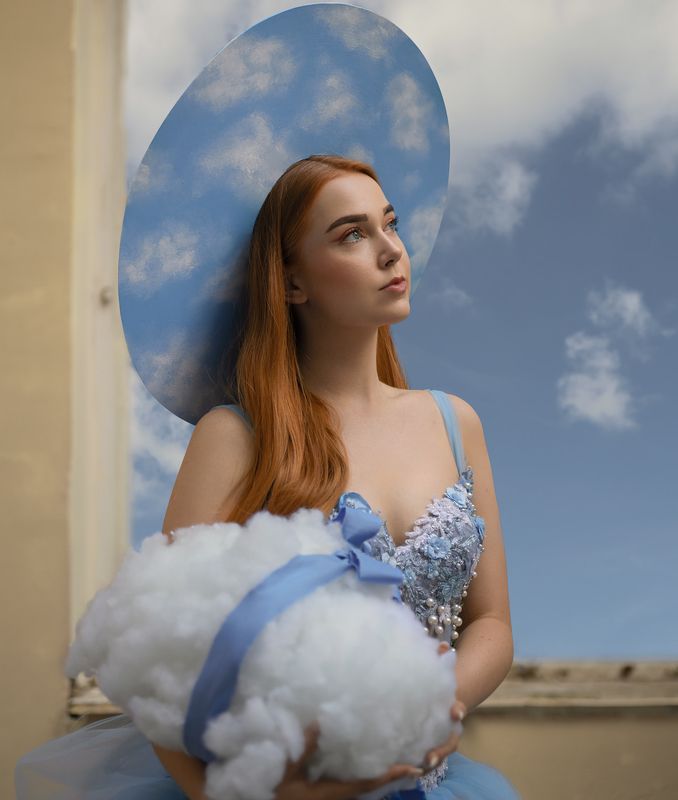 облака, девшка, голубой, небо, файн арт Пастушка облаковphoto preview