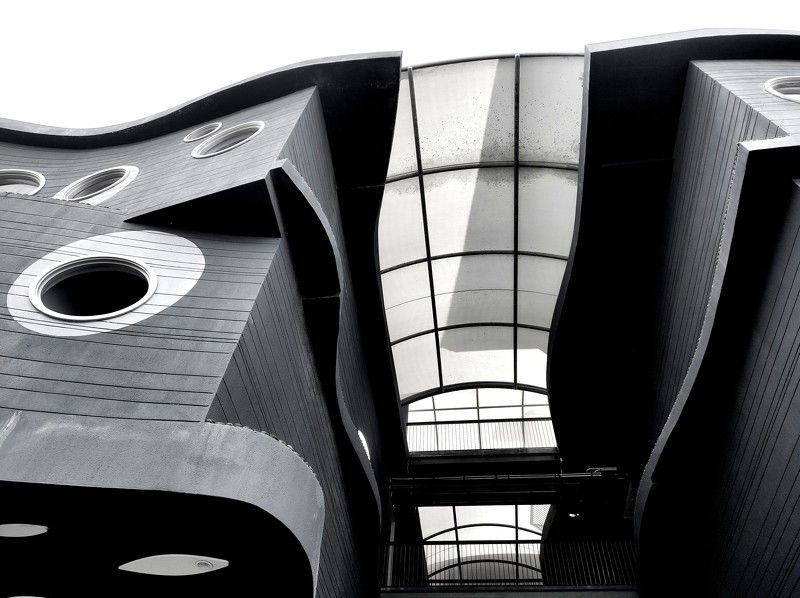 unusual building, yakovleva karina, b&w, abstract, abstraction, thailand(phuket) Unusual buildingphoto preview