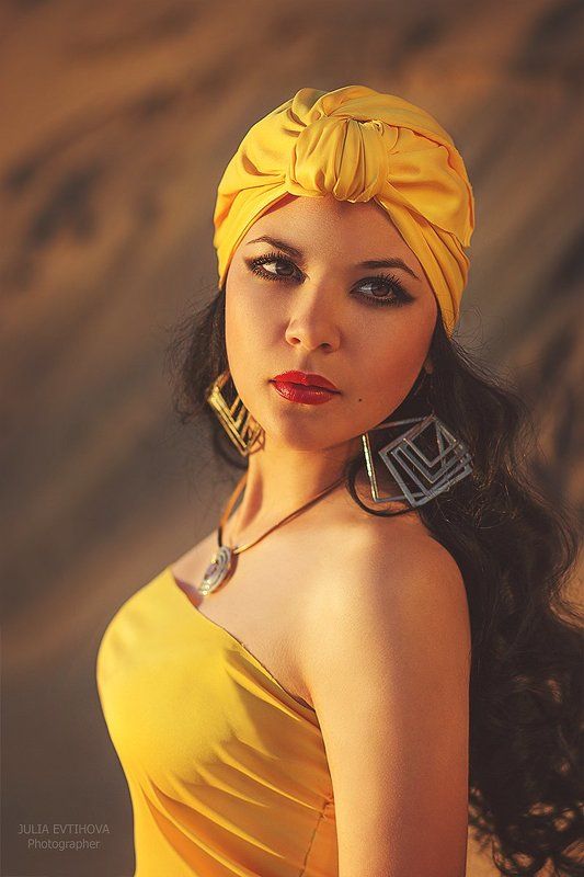 Королева золотого пескаphoto preview