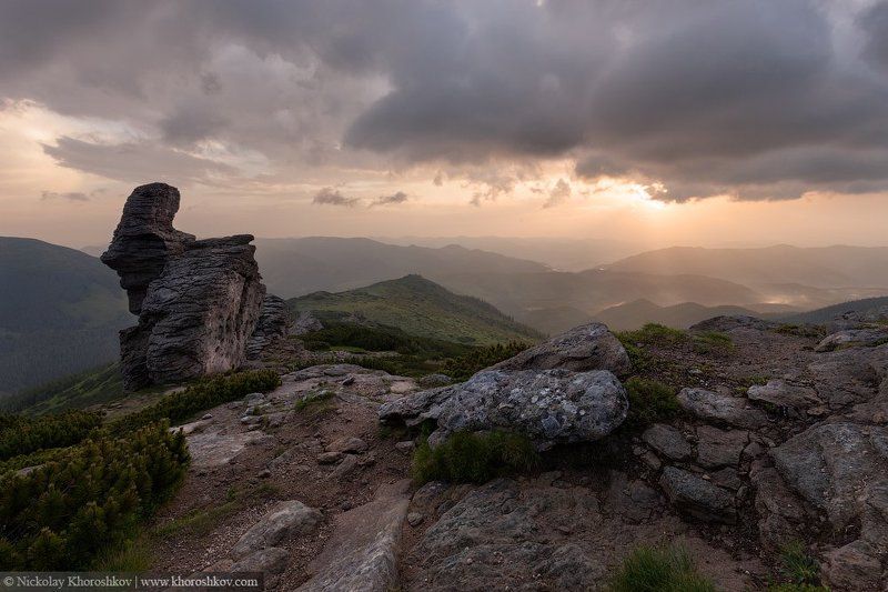Carpathian mountains, Landscape, Ukraine, Горы, Карпаты, Пейзаж, Природа, Украина Встречая рассветphoto preview