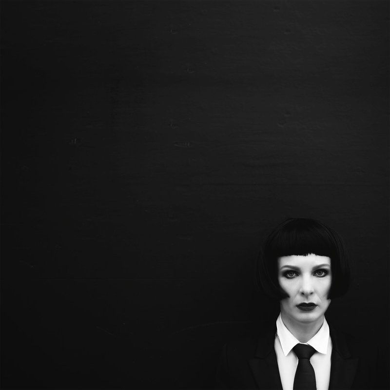 Black squarephoto preview