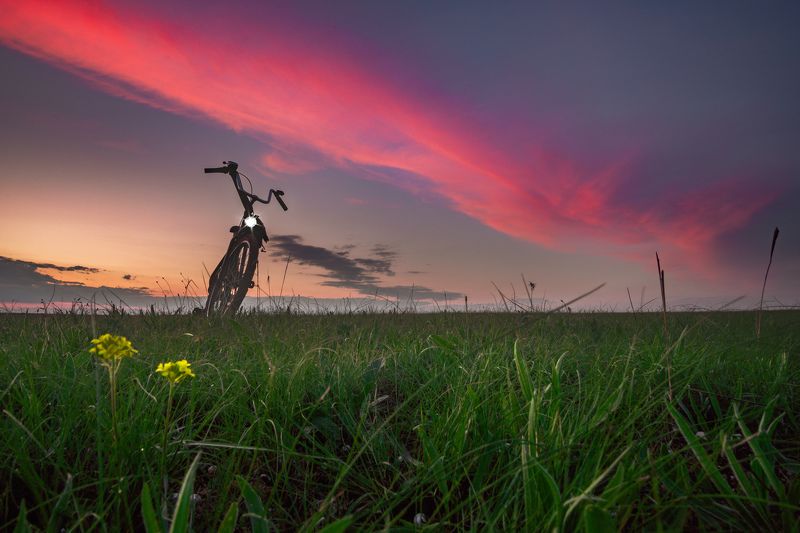 Закат в полеphoto preview