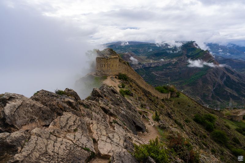 Дагестан Россия Гунибская оборонительная башня фото превью