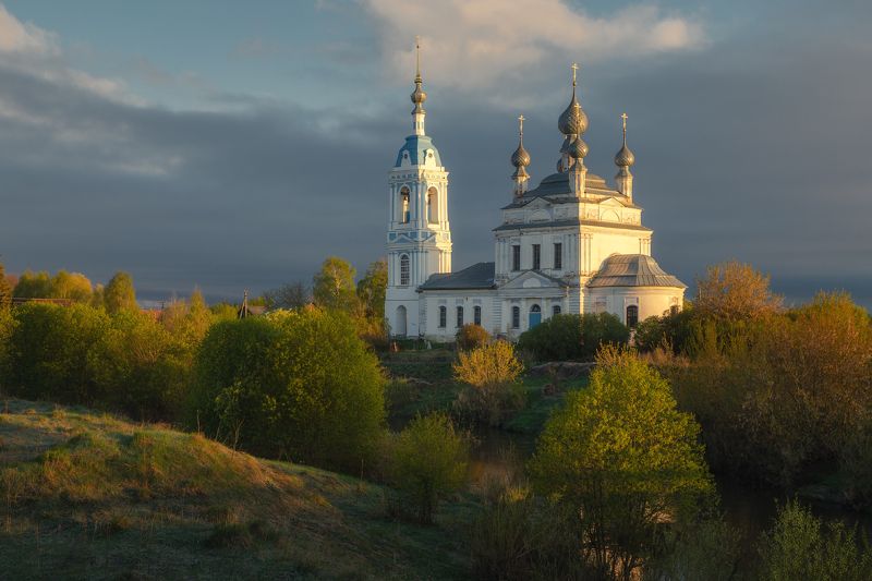 савинское, ярославская область, церквушки Утро в селе Савинское.photo preview