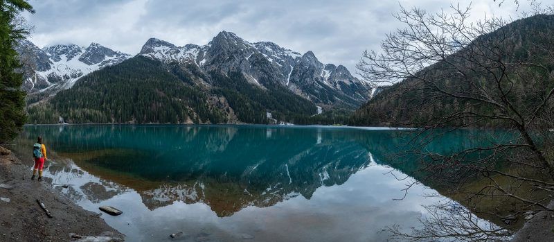 #nature, #туман, #лес, #oсень, #украина, #карпаты, #пейзаж, #закат, #туман, #солнце, #свет, #mountain range, #mountains, #туризм, #лес, #nature, #природа, Біля озера......photo preview