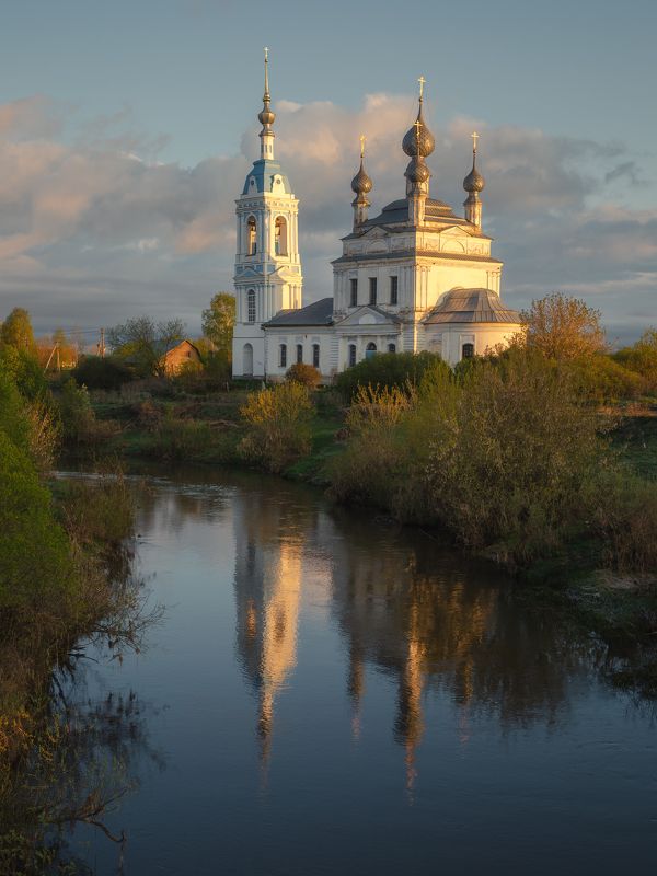 савинское, ярославская область, церквушки Утро в селе Савинское.photo preview