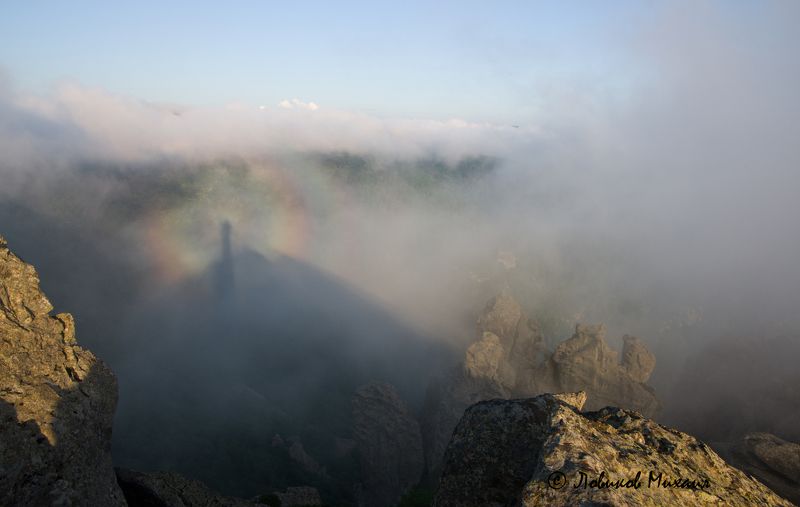Глория и Брокенский призракphoto preview