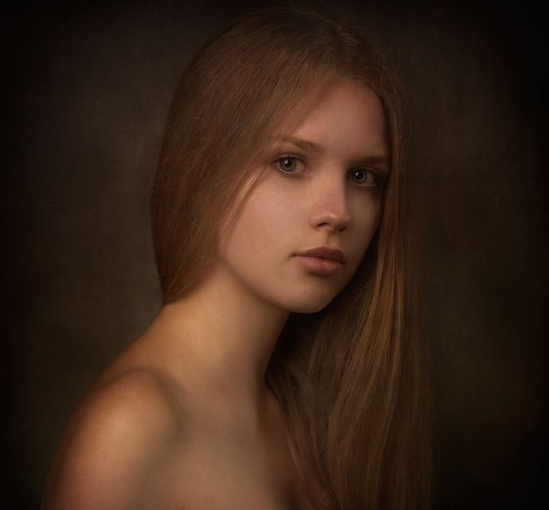 портрет,девушка, студия,2015 Кристинаphoto preview