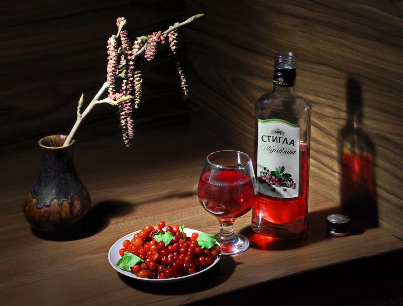 настойка, вино, ягоды, брусника, калина, клюква, малина, ежевика, Настойка брусники.photo preview