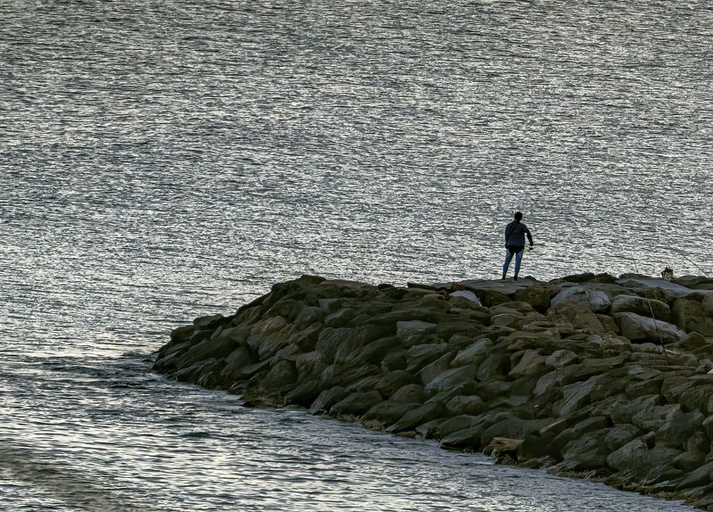 angler. fishingphoto preview