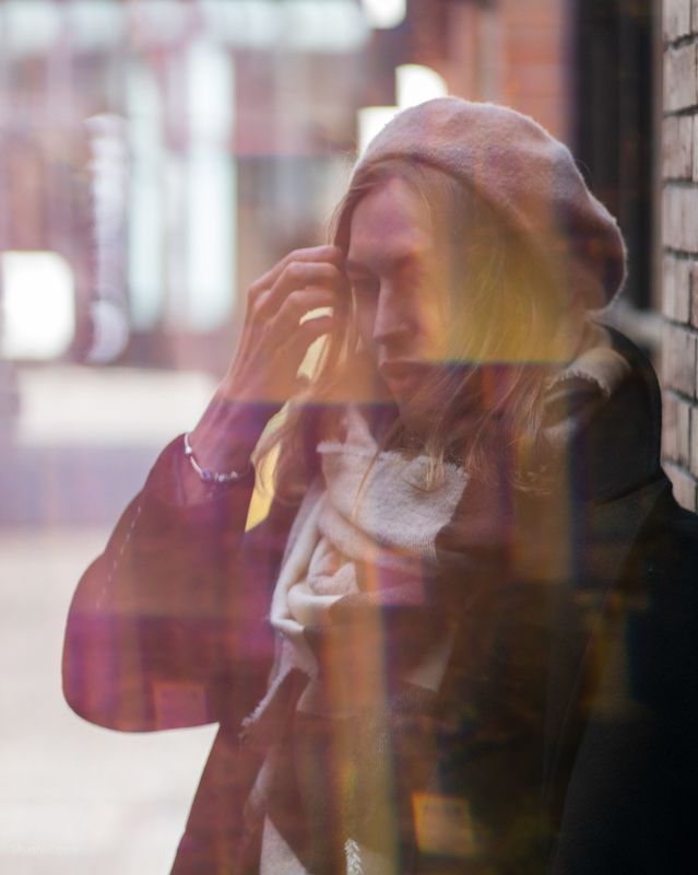 shanghai, female, portrait, street, surrealistic, woman, girl, thoughtful look. Te espero en otro mundophoto preview
