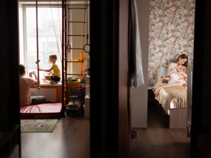 семья, материнство, будни, дом, кормление Семейные будниphoto preview