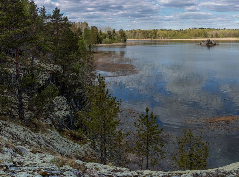 озеро, вода, камни, скалы Среди острововphoto preview