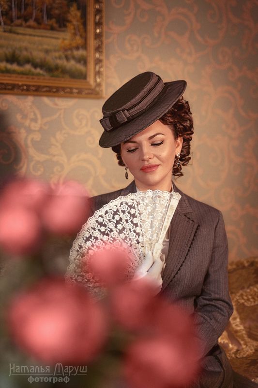 портрет, исторический, серебряный век, 19, век, прошлого, веер, шляпка, нежно В стиле Серебряного векаphoto preview