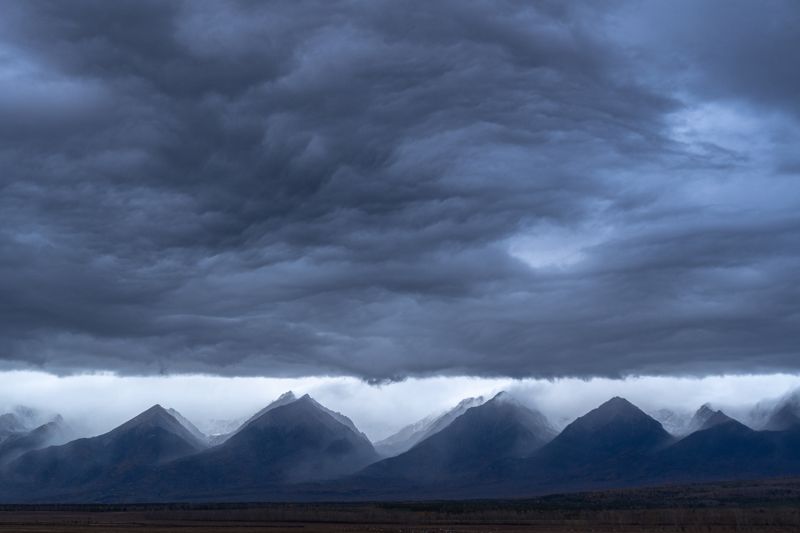 саяны, бурятия, тункинские гольцы Шторм над Тункинскими гольцамиphoto preview