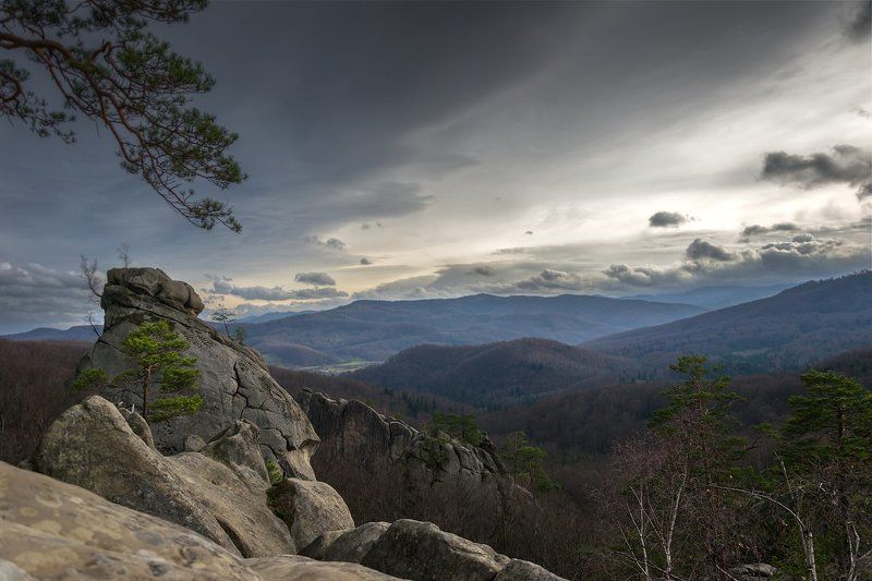 горы, карпаты, небо, скалы, тучи С высоты...photo preview