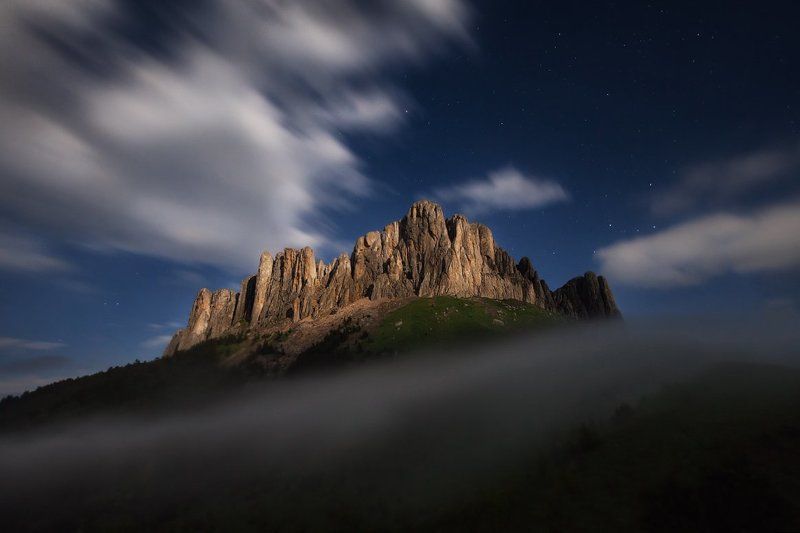 тхач, большой тхач, адыгея, Полнолунный Богphoto preview