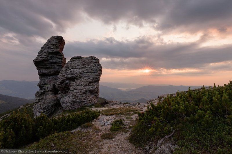 Carpathian mountains, Landscape, Nature, Ukraine, Горы, Карпаты, Пейзаж, Природа, Рассвет, Украина Наедине с солнцемphoto preview