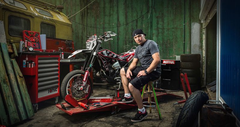 Marat Kankadze and his bikephoto preview