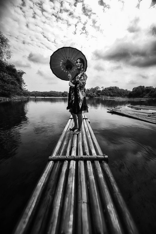 Black and Whitephoto preview