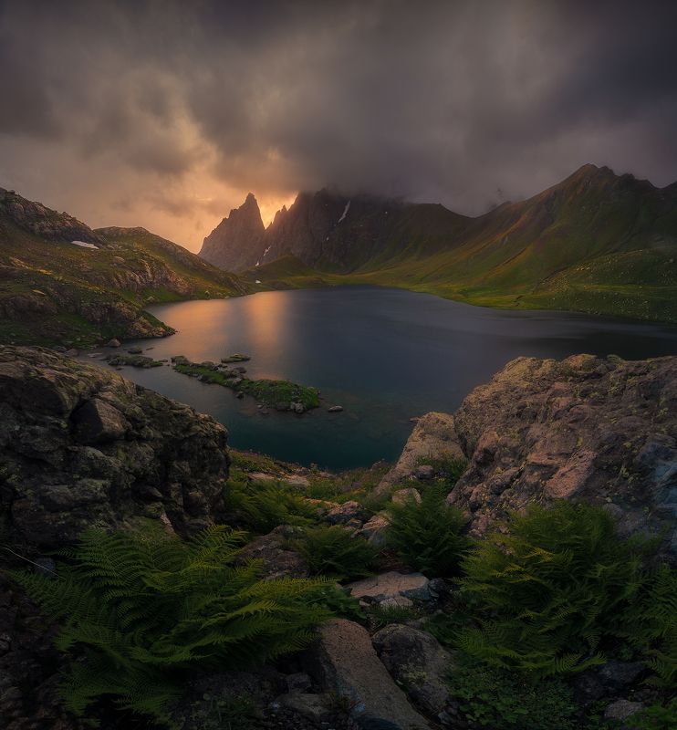 грузия, тобаварчхили, горы, озеро, рассвет, фототур Приближение буриphoto preview