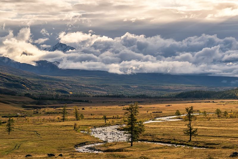 монголия, саяны, осень, мунку-сардык Вид на Мунку-Сардык из долины Их-Хоро-Голphoto preview