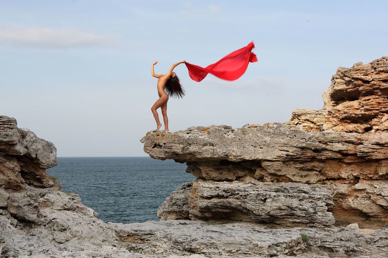 The stone shorephoto preview