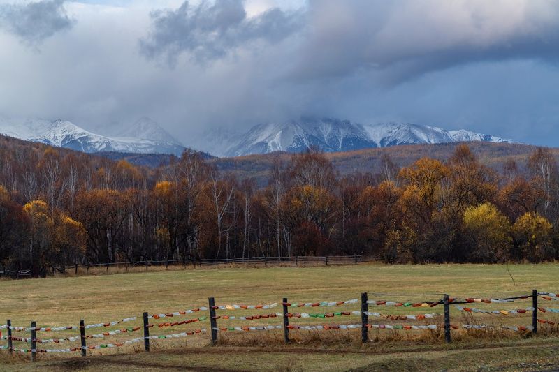бурятия, тункинская долина, тункинские гольцы, саяны Осенний вечер в Тункинской долинеphoto preview