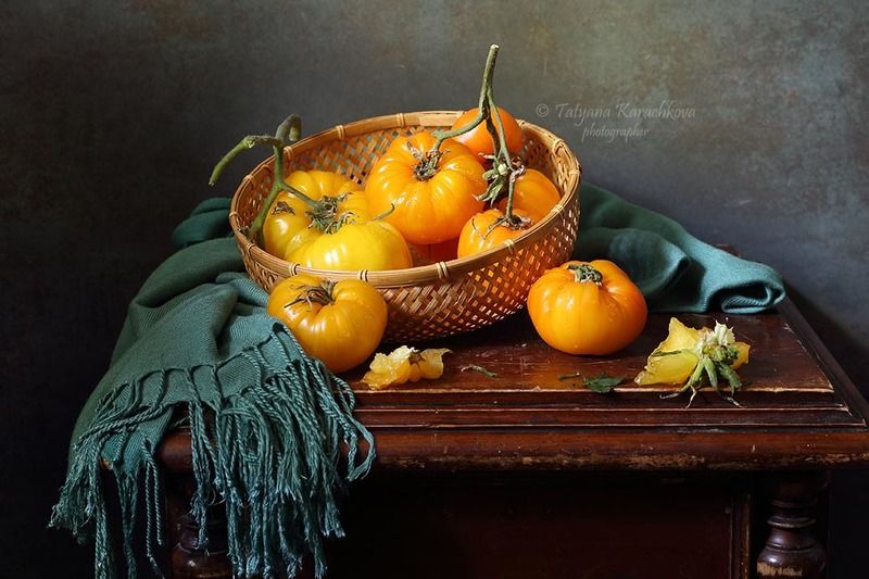 натюрморт, лето, помидоры, желтые Желтые помидорыphoto preview