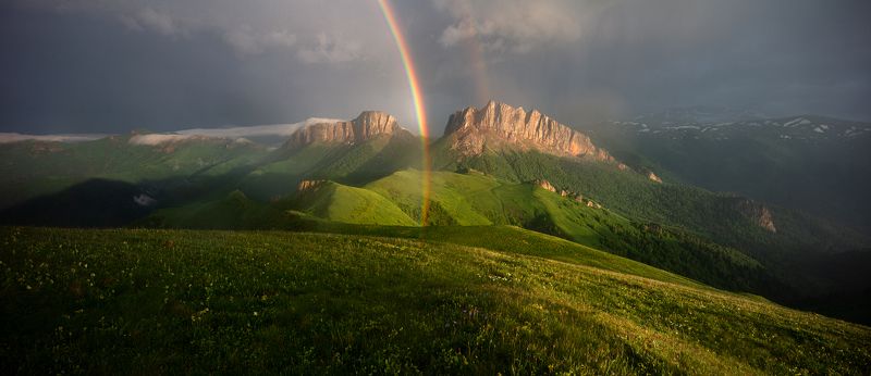 большой тхач Радуга в Чёртовы Воротаphoto preview