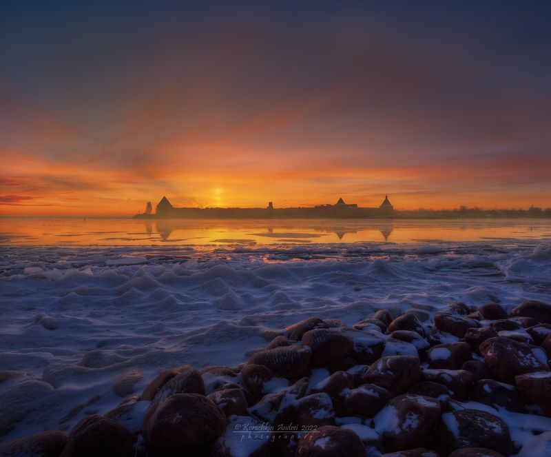 Зимнее утро у крепости...photo preview