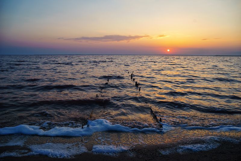 om zuiko 28/2 Рассвет на розовом озере фото превью