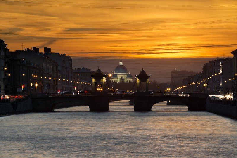 Про вечернюю Фонтанку, мост Ломоносова и Троицкий соборphoto preview