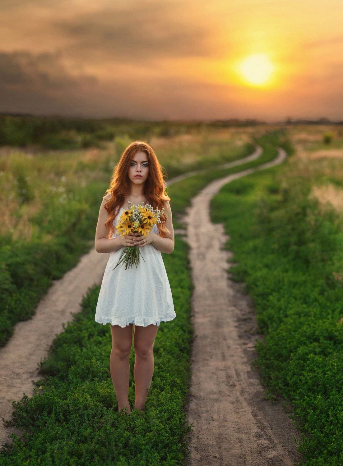 девущка, поле, закат, цветы, дорога, рыжая, Александр Жосан
