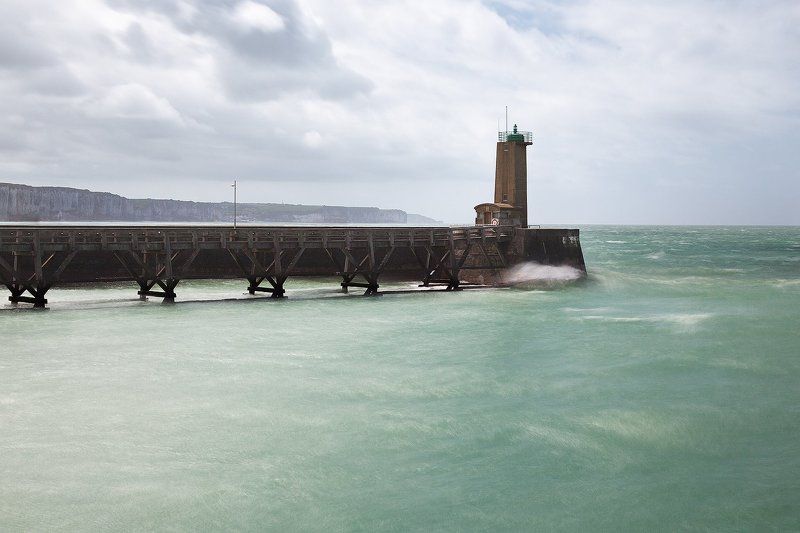 маяк, Франция, Нормандия, Ла-Манш Маяки Франции. Fécamp Digue.photo preview