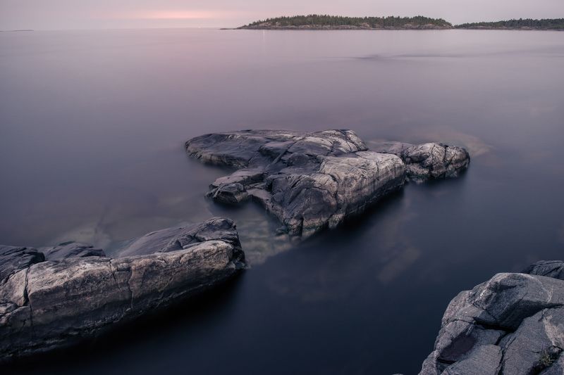 озеро, остров, острова, скалы, тишина, покой, ночь, тихо, Ладога, Карелия, шхеры, путешествия, природа, пейзаж Ночь на Ладогеphoto preview