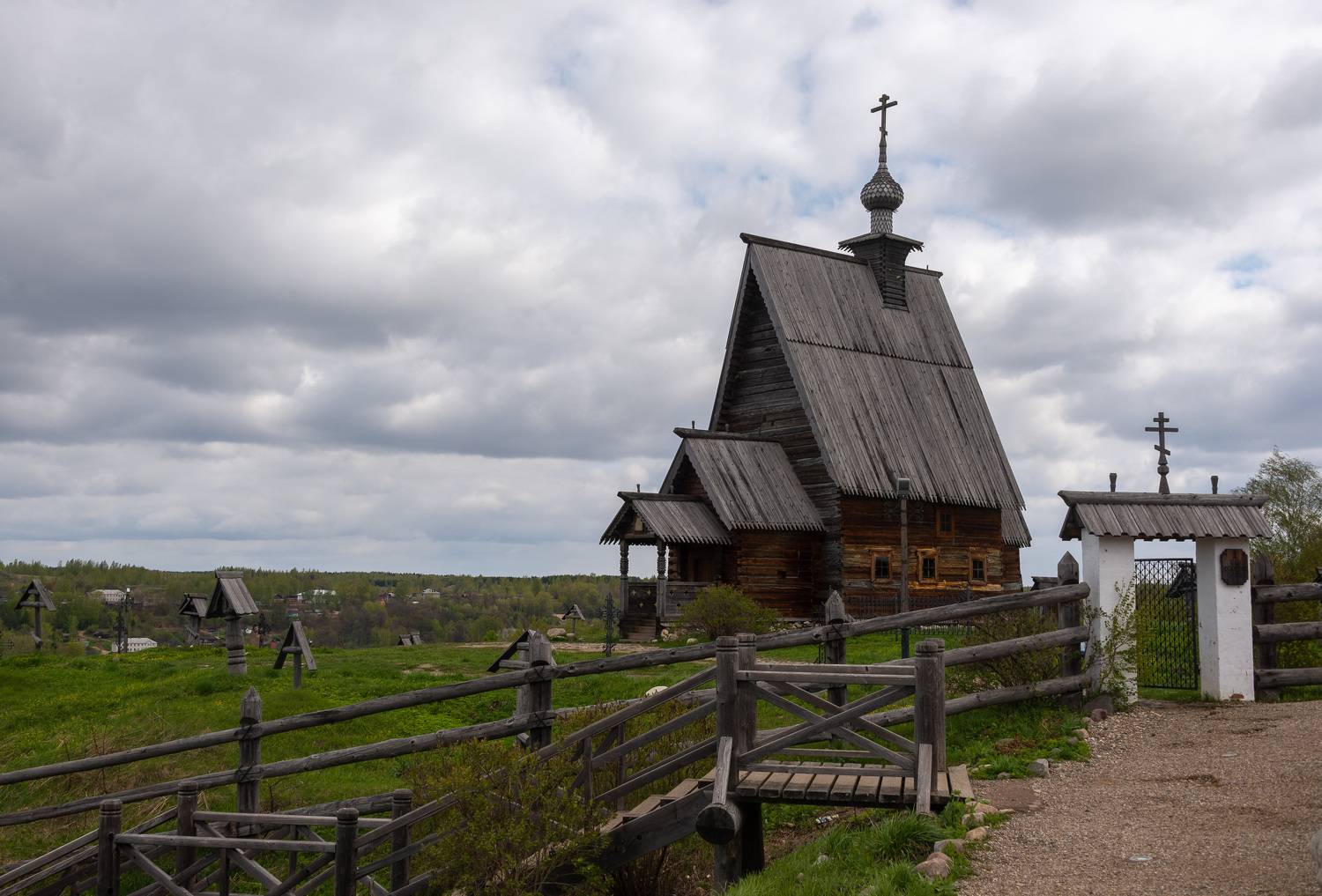 Плес, гора Левитана (Петропавловская гора). Автор: Владимир Брагилевский , Владимир Брагилевский