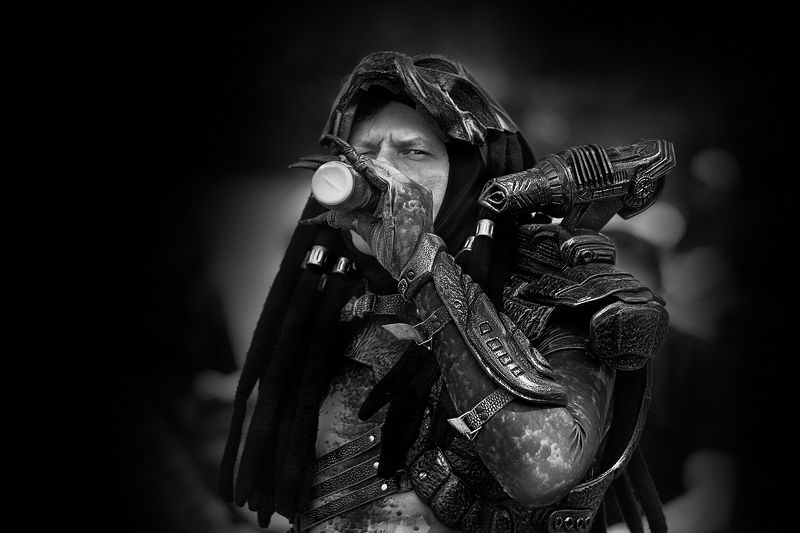 чб фото, чб уличный портрет, фестиваль хиппи На фестивале хиппиphoto preview