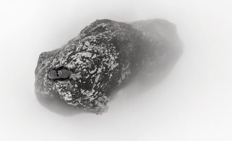 Летающий островphoto preview