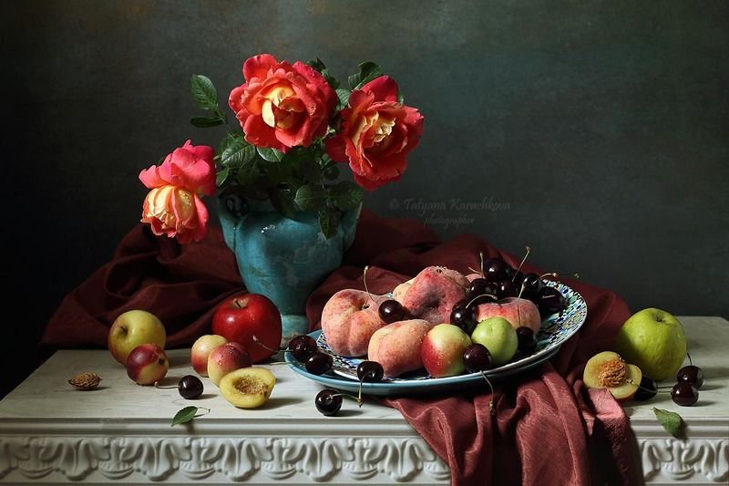 натюрморт, цветы, букет, розы, персики, фрукты, черешня Цветы и плоды. Июльphoto preview